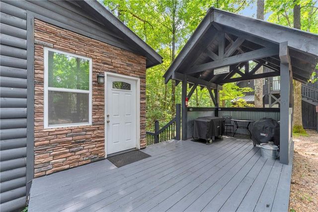 62 Couples Lane, Sautee Nacoochee, GA 30571