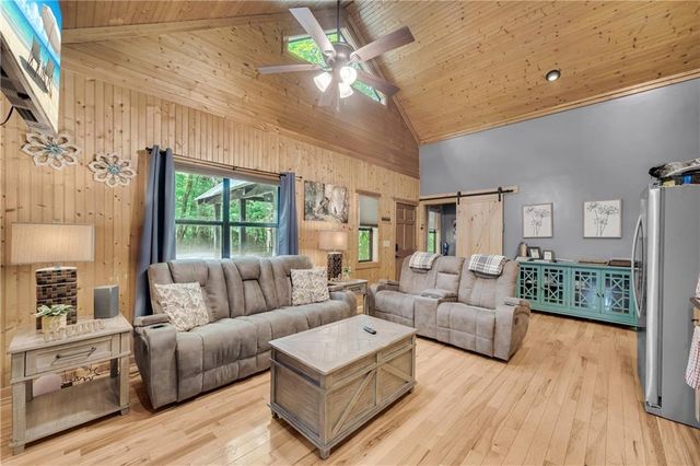 62 Couples Lane, Sautee Nacoochee, GA 30571