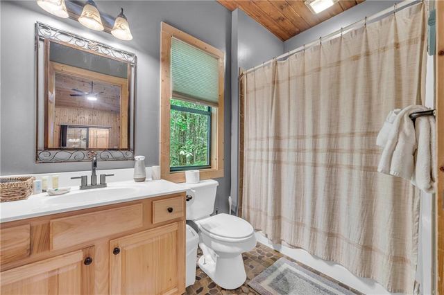 62 Couples Lane, Sautee Nacoochee, GA 30571
