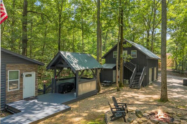 62 Couples Lane, Sautee Nacoochee, GA 30571
