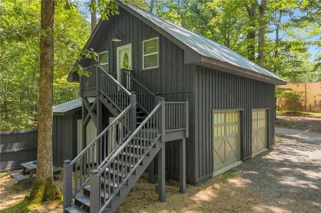 62 Couples Lane, Sautee Nacoochee, GA 30571