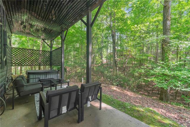 62 Couples Lane, Sautee Nacoochee, GA 30571