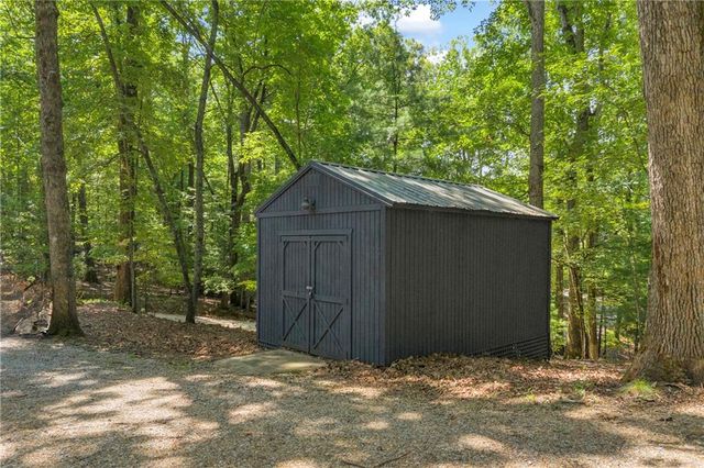 62 Couples Lane, Sautee Nacoochee, GA 30571