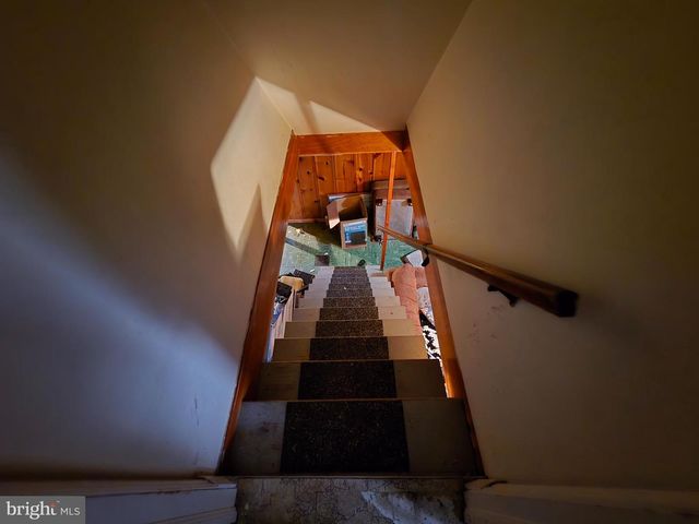 108 4TH AVE, Baltimore, MD 21227