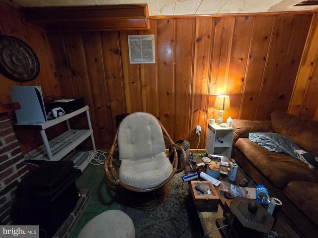 108 4TH AVE, Baltimore, MD 21227