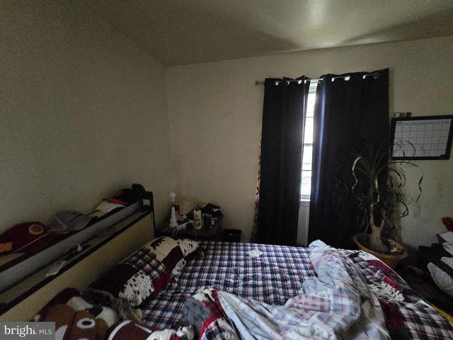 108 4TH AVE, Baltimore, MD 21227