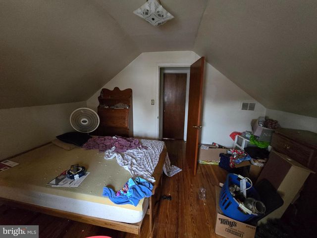 108 4TH AVE, Baltimore, MD 21227