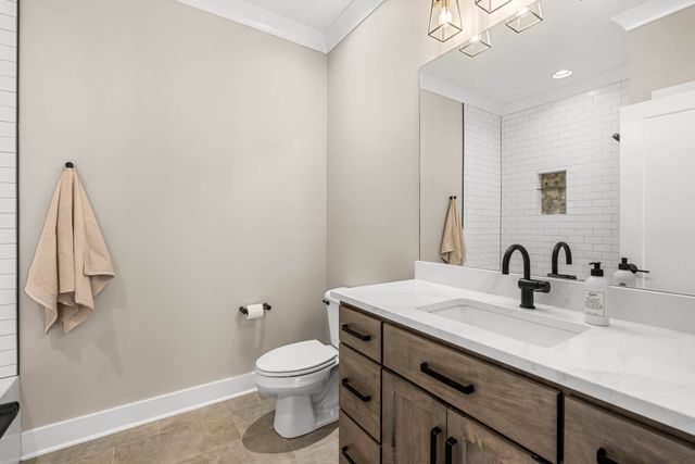 5044 Bridgewood Rd, Owensboro, KY 42303