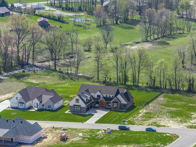 5044 Bridgewood Rd, Owensboro, KY 42303