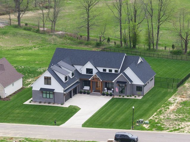 5044 Bridgewood Rd, Owensboro, KY 42303