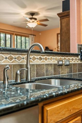 927 S Evanston Circle, Aurora, CO 80012