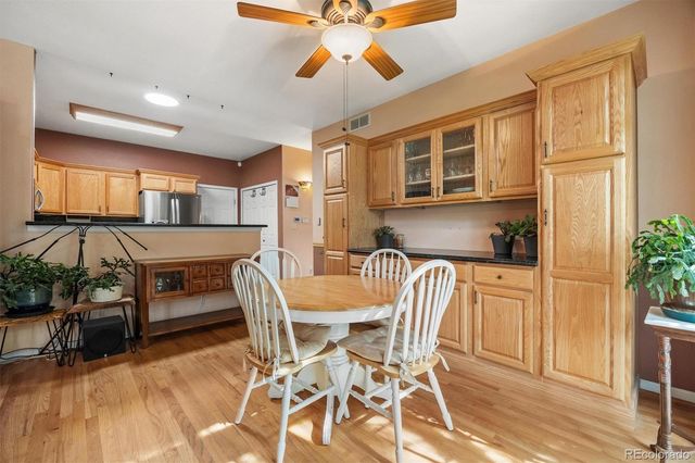927 S Evanston Circle, Aurora, CO 80012