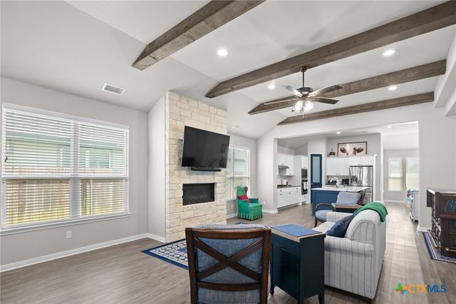 209 Flint Rock Court, Victoria, TX 77904