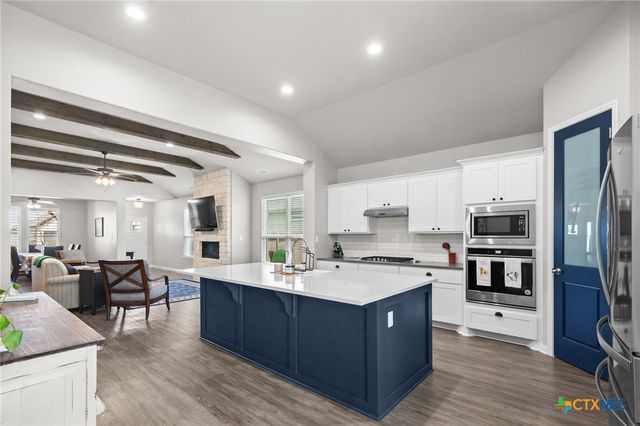 209 Flint Rock Court, Victoria, TX 77904