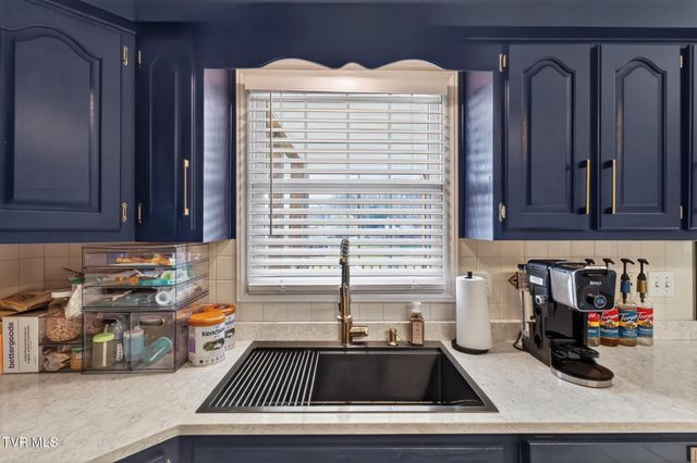 105 Meadow Court, Gray, TN 37615