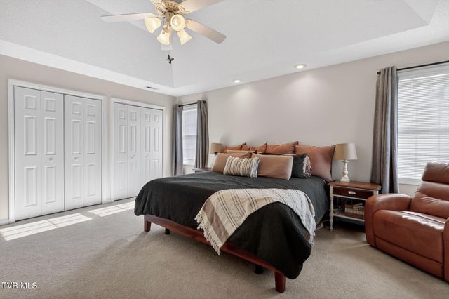 105 Meadow Court, Gray, TN 37615