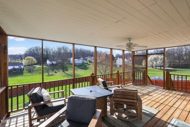 105 Meadow Court, Gray, TN 37615