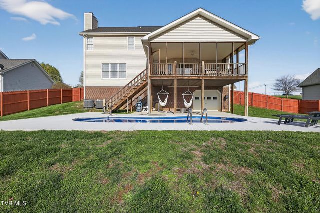 105 Meadow Court, Gray, TN 37615