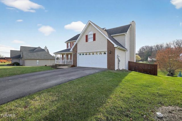105 Meadow Court, Gray, TN 37615