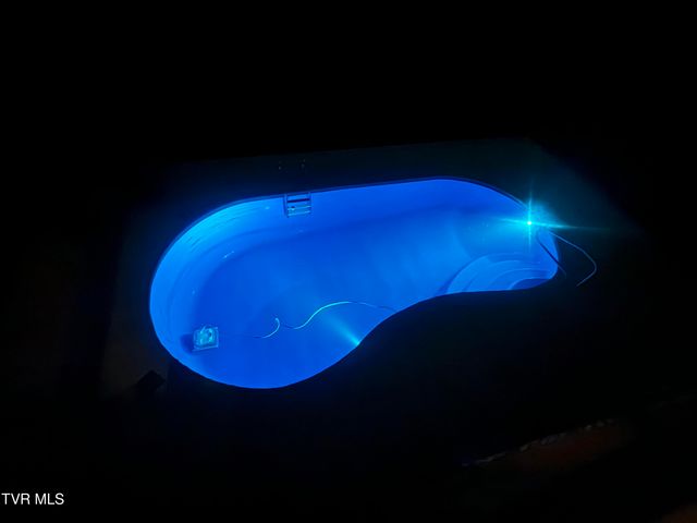 105 Meadow Court, Gray, TN 37615