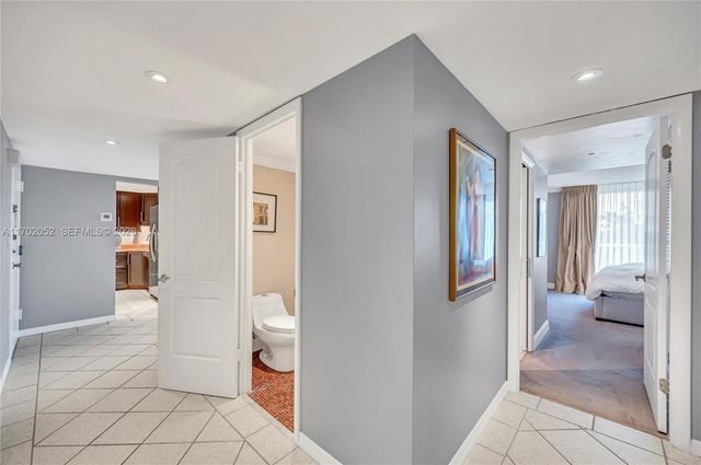 10000 W Bay Harbor Dr 401, Bay Harbor Islands, FL 33154