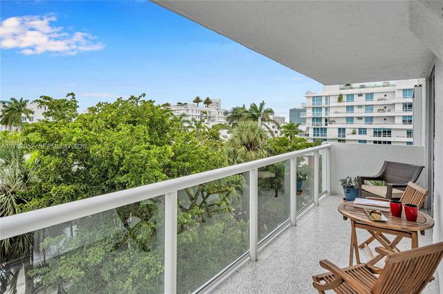 10000 W Bay Harbor Dr 401, Bay Harbor Islands, FL 33154