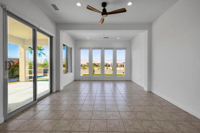 87 Zinfandel, Rancho Mirage, CA 92270