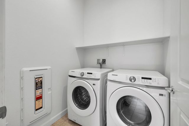 87 Zinfandel, Rancho Mirage, CA 92270