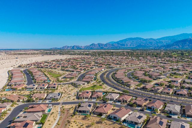 87 Zinfandel, Rancho Mirage, CA 92270