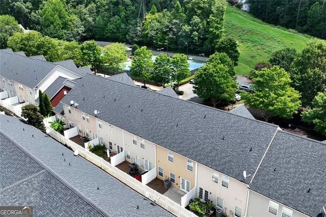 1707 Oakbrook Lane NW, Kennesaw, GA 30152