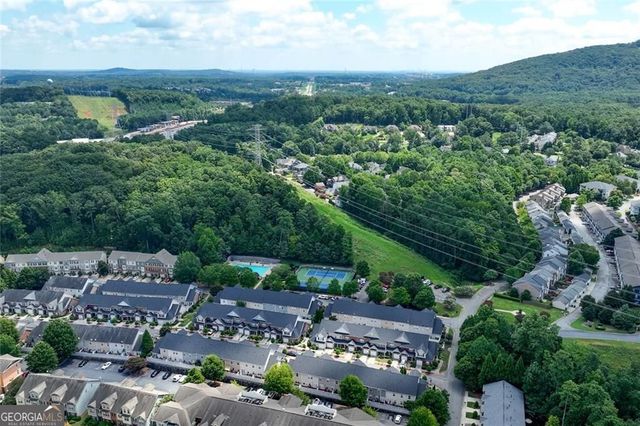 1707 Oakbrook Lane NW, Kennesaw, GA 30152