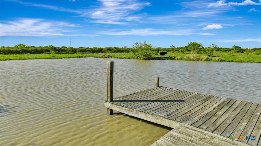 Image 3 of property listing at 000 Sunray Road, Victoria, TX 77905