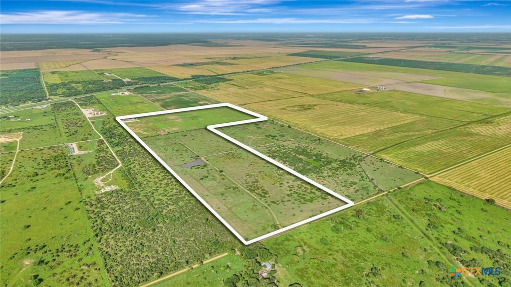 Image 7 of property listing at 000 Sunray Road, Victoria, TX 77905
