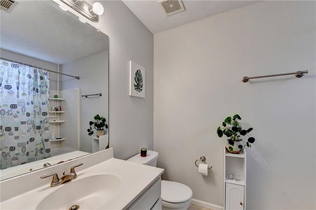 370 Manor Glen Drive, Suwanee, GA 30024