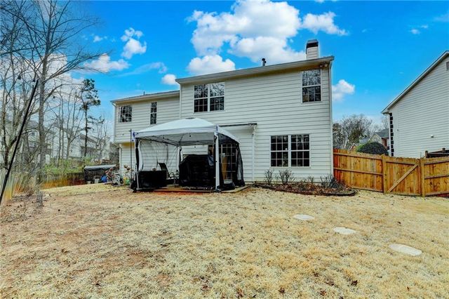 370 Manor Glen Drive, Suwanee, GA 30024