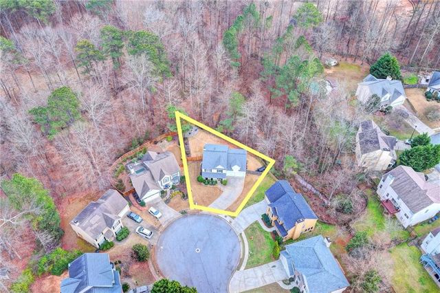 370 Manor Glen Drive, Suwanee, GA 30024