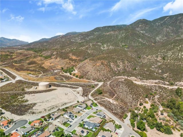2 Hill West, San Bernardino, CA 92407