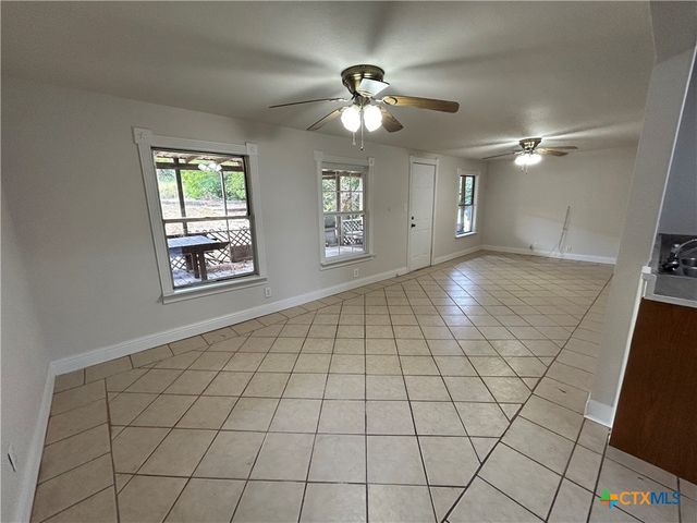 236 Hilltop Drive, Victoria, TX 77905