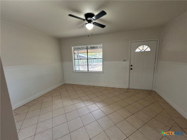 236 Hilltop Drive, Victoria, TX 77905