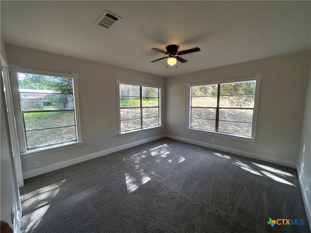 236 Hilltop Drive, Victoria, TX 77905