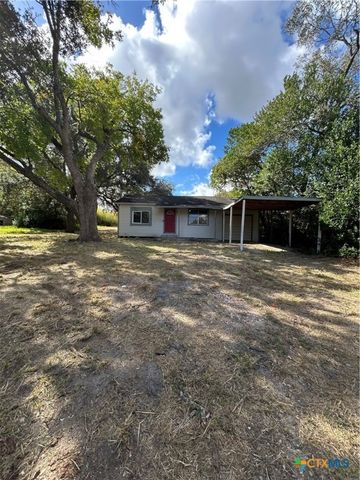 236 Hilltop Drive, Victoria, TX 77905