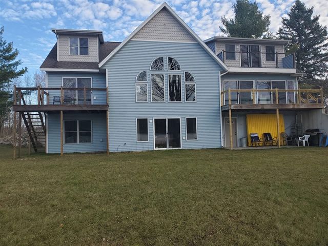 9770 Cheyenne Trail, Evart, MI 49631