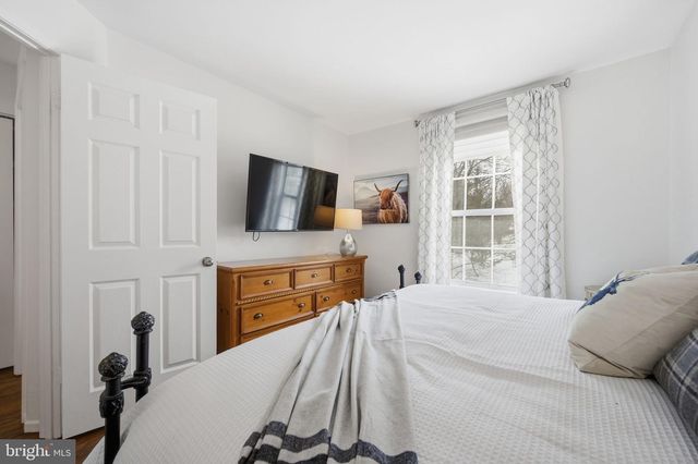 9 ROGER VALLEY CT, Baltimore, MD 21234