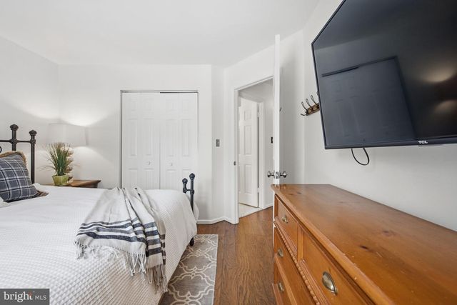 9 ROGER VALLEY CT, Baltimore, MD 21234