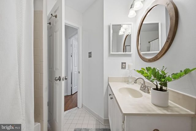 9 ROGER VALLEY CT, Baltimore, MD 21234