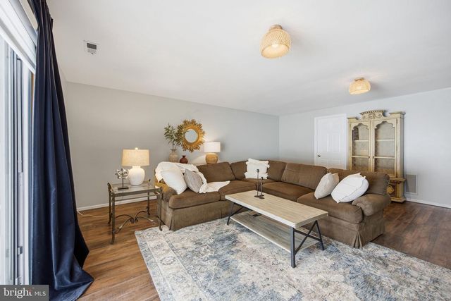 9 ROGER VALLEY CT, Baltimore, MD 21234