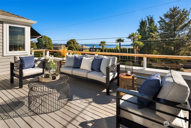 11280 Marine View Drive SW, Seattle, WA 98146