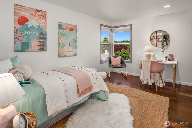 11280 Marine View Drive SW, Seattle, WA 98146