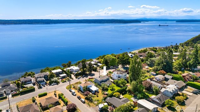 11280 Marine View Drive SW, Seattle, WA 98146