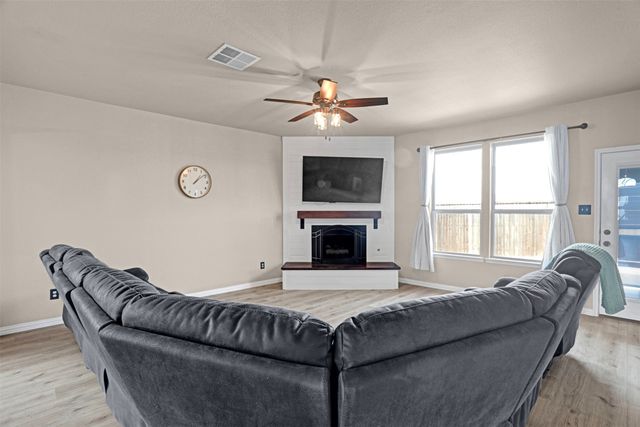 1211 Coleman Drive, Melissa, TX 75454